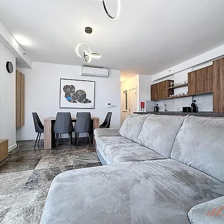 Apartamento Chic Poolside In St Julians Malta St. Julian's