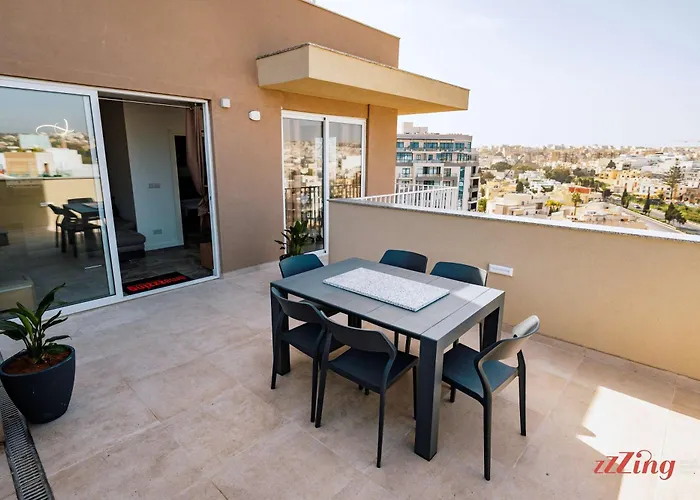 Apartamento Chic Poolside In St Julians Malta